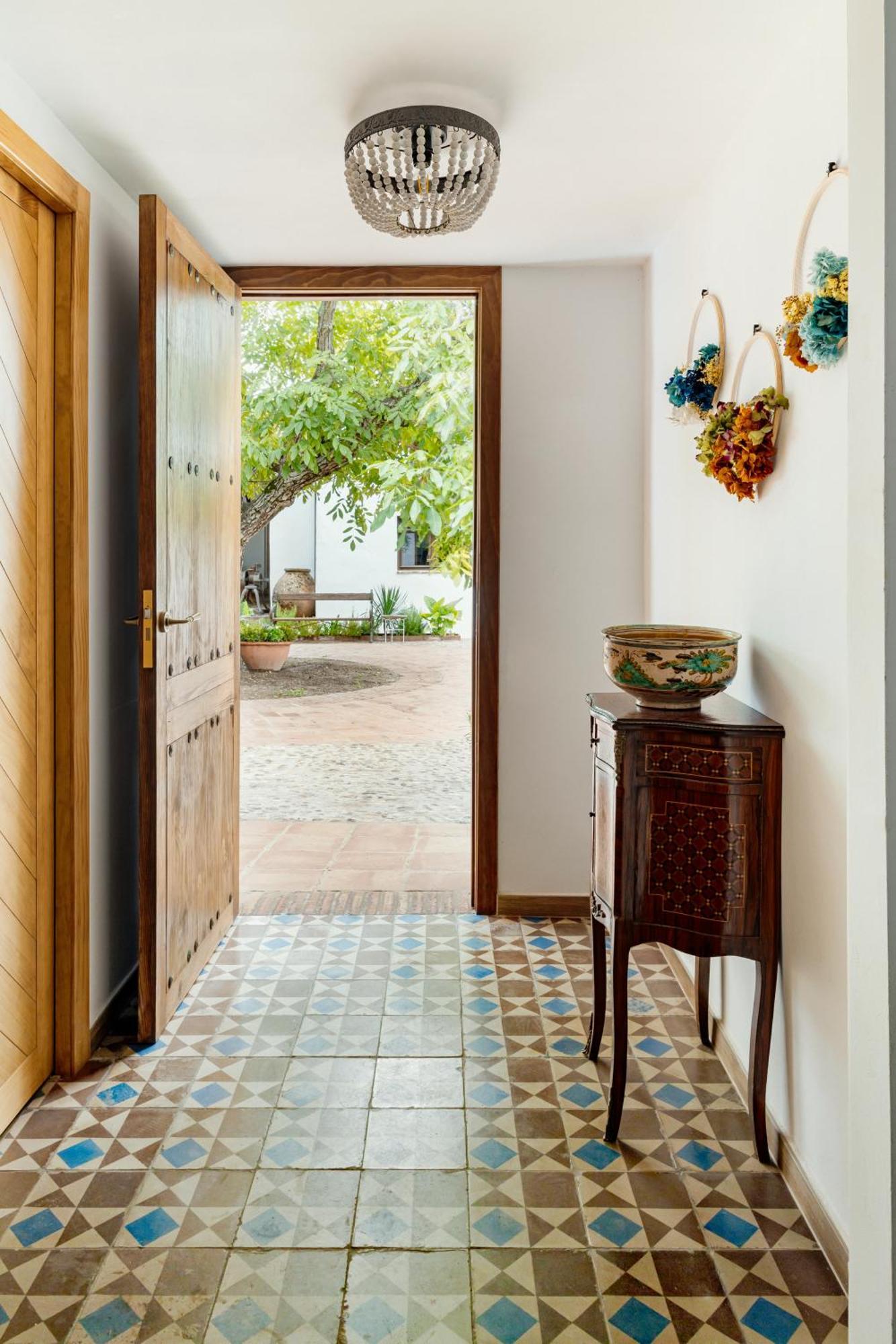 Apartamentos Turisticos El Patio Del Nogal 구아달루페 외부 사진