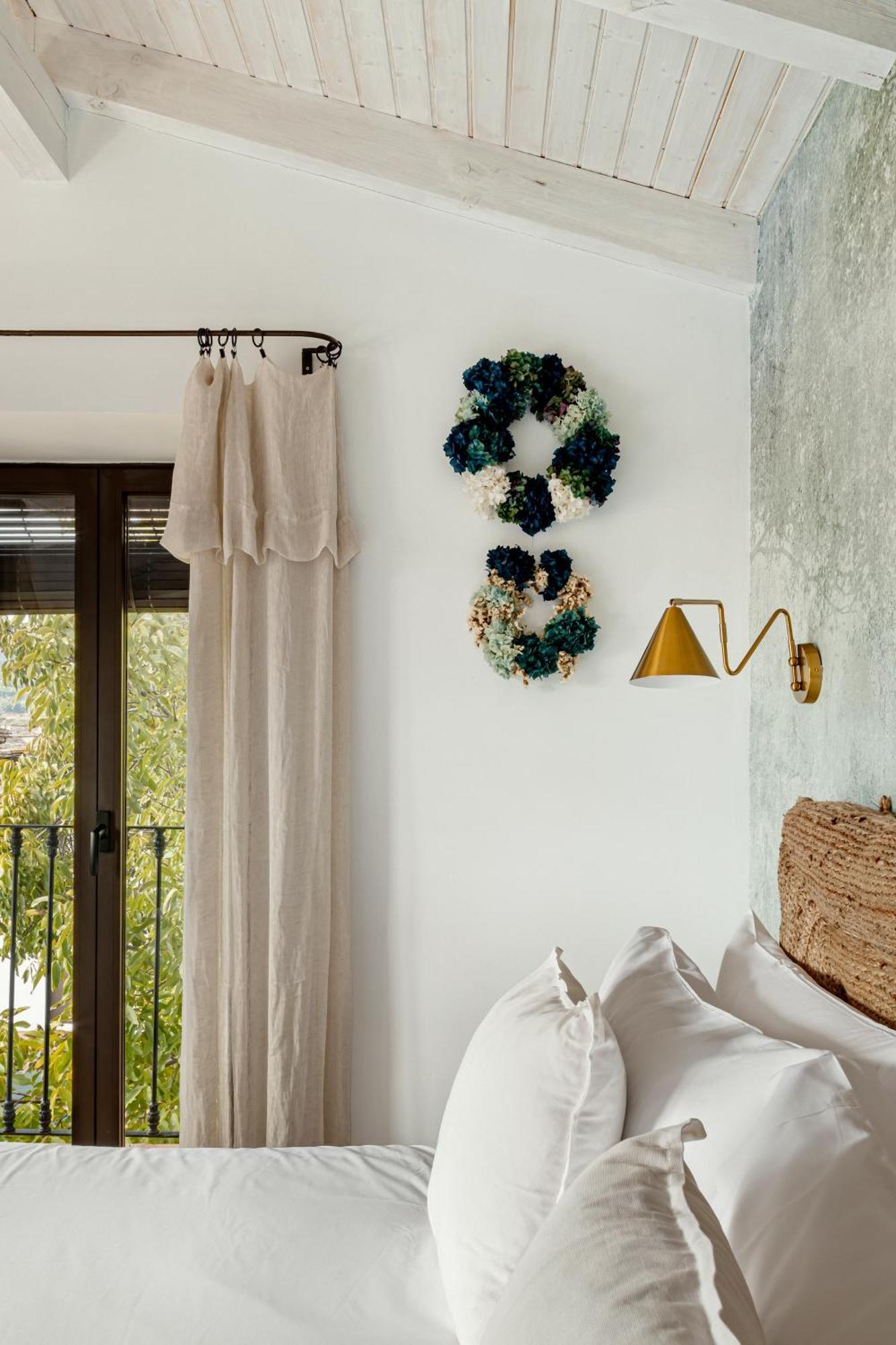 Apartamentos Turisticos El Patio Del Nogal 구아달루페 외부 사진