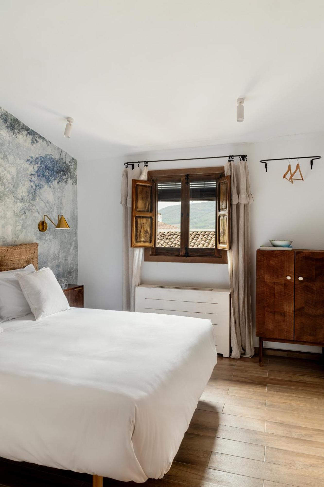 Apartamentos Turisticos El Patio Del Nogal 구아달루페 외부 사진