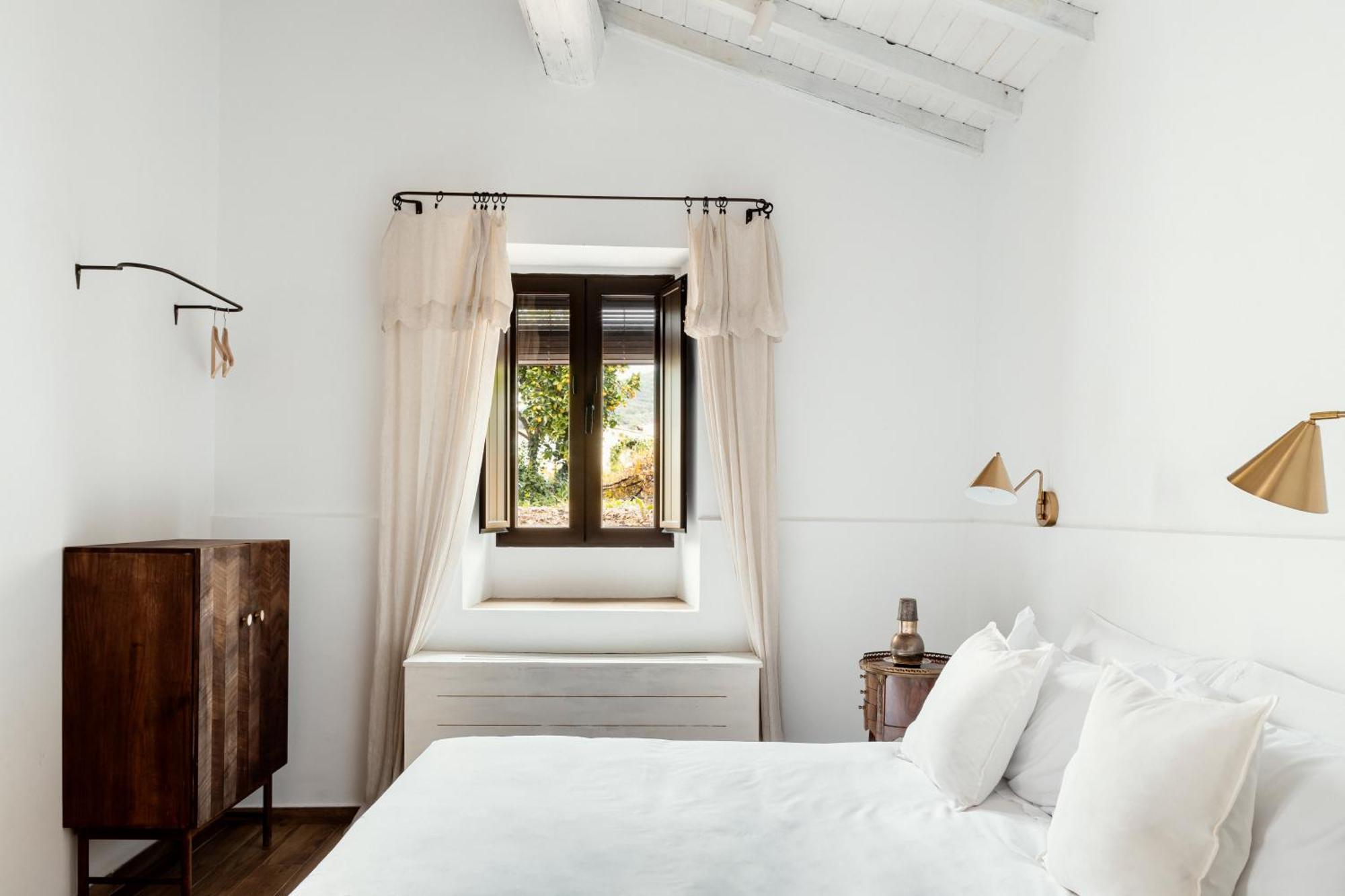 Apartamentos Turisticos El Patio Del Nogal 구아달루페 외부 사진