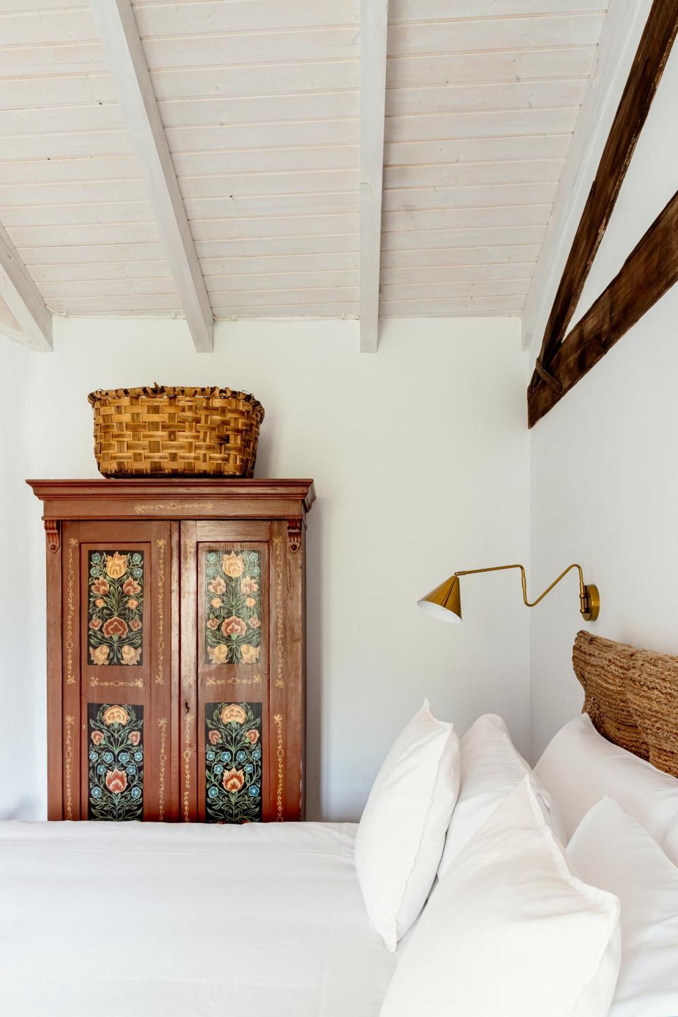 Apartamentos Turisticos El Patio Del Nogal 구아달루페 외부 사진